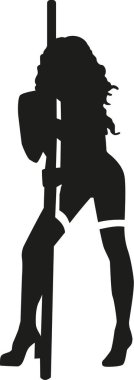 Kutup üzerinde duran sıcak kadın