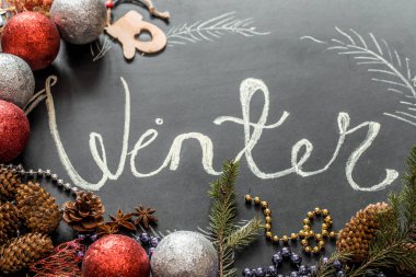 Tebeşir yazıt kış siyah kurulu tatil günleri