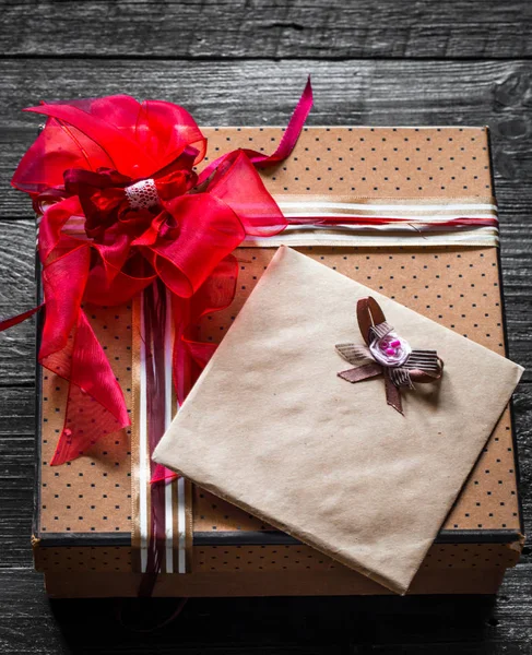 Gift box voor Valentijn — Stockfoto