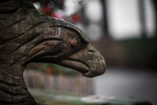 Estatua de un águila — Foto de Stock