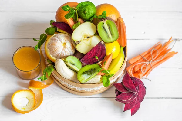 Healthy eating fruit — Stock Photo, Image