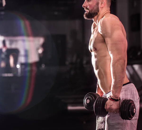 Entraînement cross fit à la salle de gym — Photo