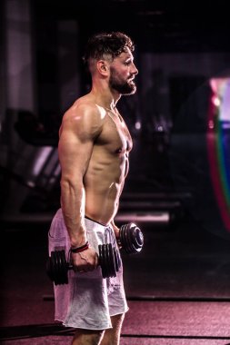 Cross spor salonunda uygun eğitim