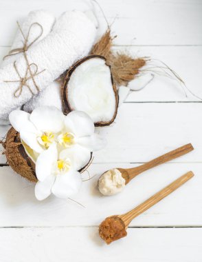 Spa kompozisyon vücut bakımı için