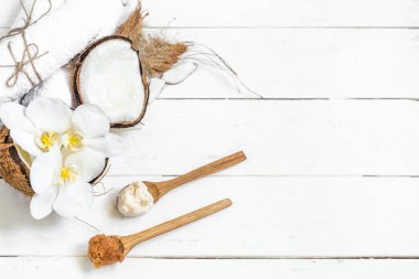 Spa kompozisyon vücut bakımı için