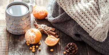 rahat bir Noel çay Kupası natürmort