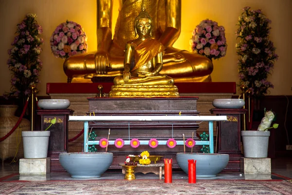 Un lugar para el ritual budista — Foto de Stock