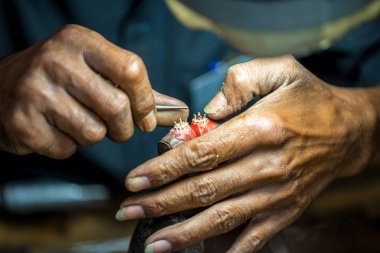 değerli taşlar işleme