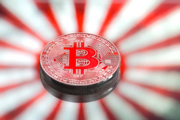 Monedas Bitcoin, sobre un fondo de Japón y la bandera japonesa, c — Foto de Stock