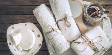 Spa natürmort ahşap zemin