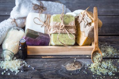 Spa natürmort ahşap zemin