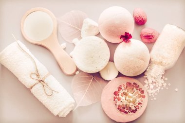 Spa içinde belgili tanımlık geçmiş