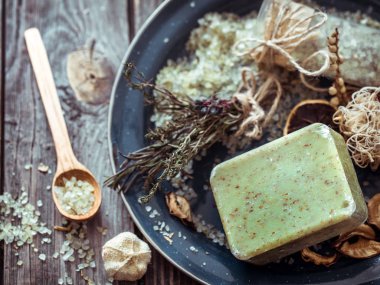 Spa natürmort ahşap zemin