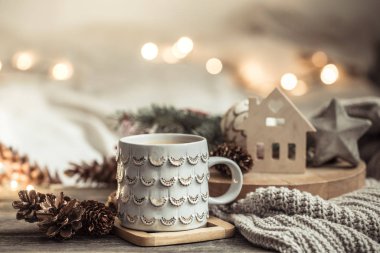 Ahşap zemin üzerinde Kupa ile şenlikli arka plan.