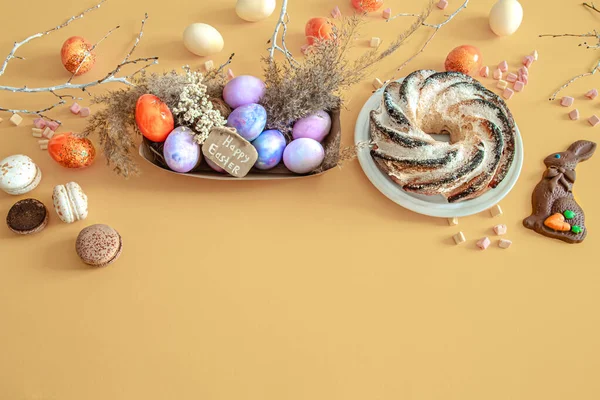 Easter Composition Eggs Cupcake Colored Background Concept Easter Holidays — Stock Photo, Image