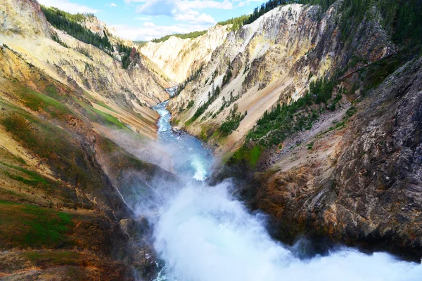 Grand Canyon do Parque Nacional de Yellowstone — Fotografia de Stock