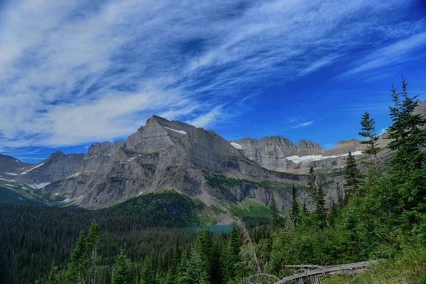 Grinnell gleccser és a Glacier Nemzeti Park tó nyáron Stock Fotó