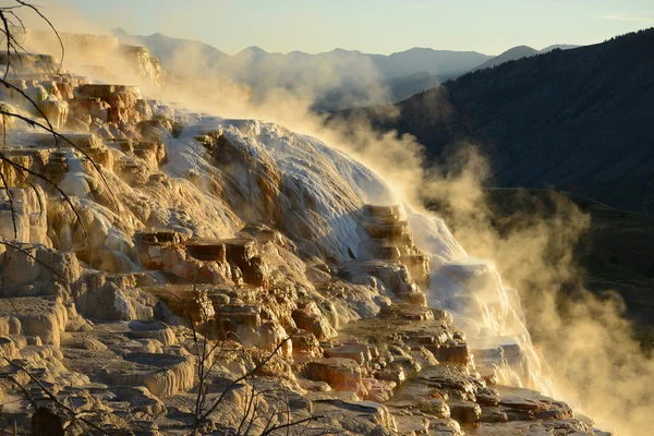 Termas de mamut en Yellowstone — Foto de Stock