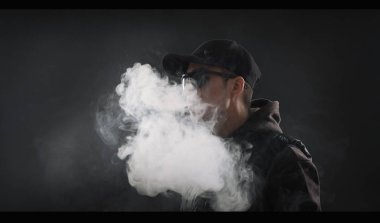 Erkek vaper Buhar bulutu parçasıyla birlikte kullanılmalıdır