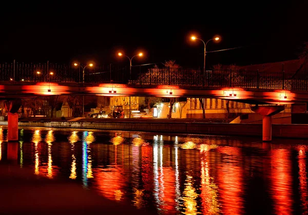 Coloridas luces de puente — Foto de Stock