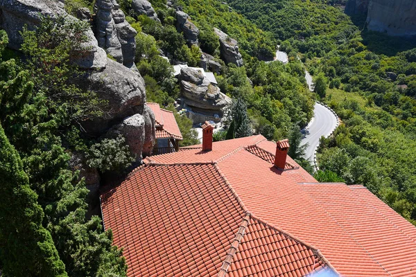 Casa com telhados vermelhos — Fotografia de Stock