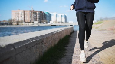 Spor giyim uygun kadın