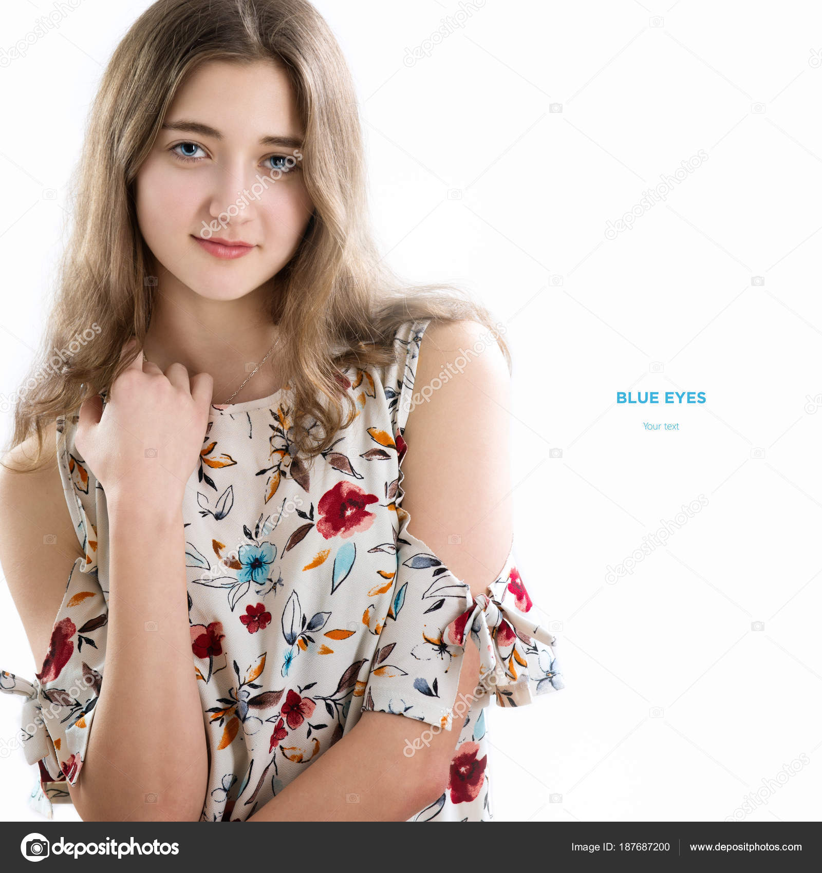 Gros Robe Jolie Aux Yeux Femme Blanche Plan Portrait Bleus CQrdsth