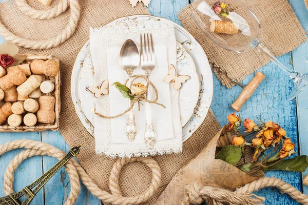 Sofra ve süslemeleri ile Gümüş eşyalar