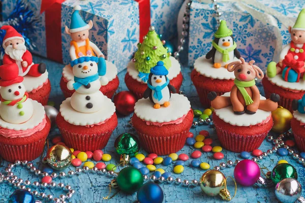 Cupcakes de Noël avec décorations de Noël — Photo