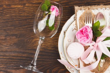 Sofra hafif pembe Gül ve lokum