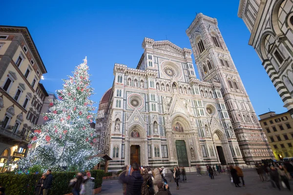 Florence Januari 2017 Toeristen Een Bezoek Aan Kathedraal Van Saint Stockafbeelding
