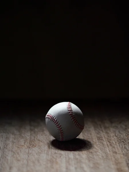 Baseball v černém pozadí — Stock fotografie
