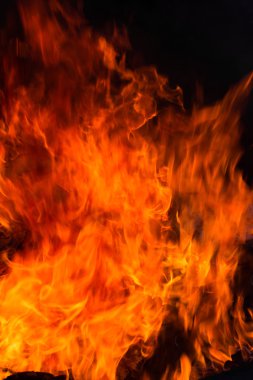 Yangın ve siyah backfround