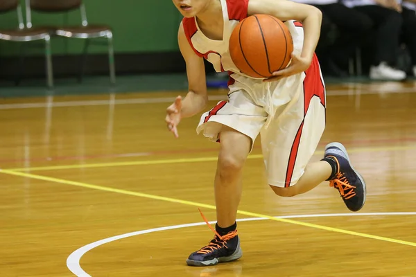 Basketmatch i japan — Stockfoto