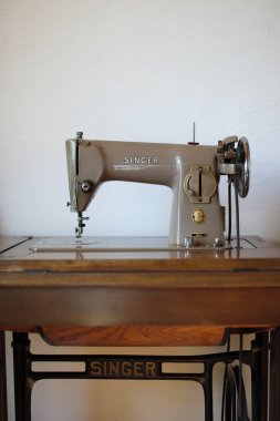 Japonya'nın eski dikiş makinesi