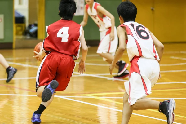 日本のバスケット ボールの試合 — ストック写真