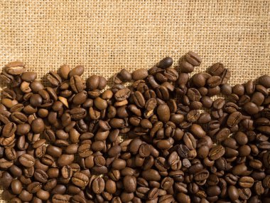 kafede kahve çekirdekleri