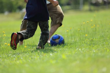 Japonya Futbol oynamak anne