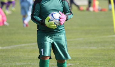 Kaleci futbol oyunu