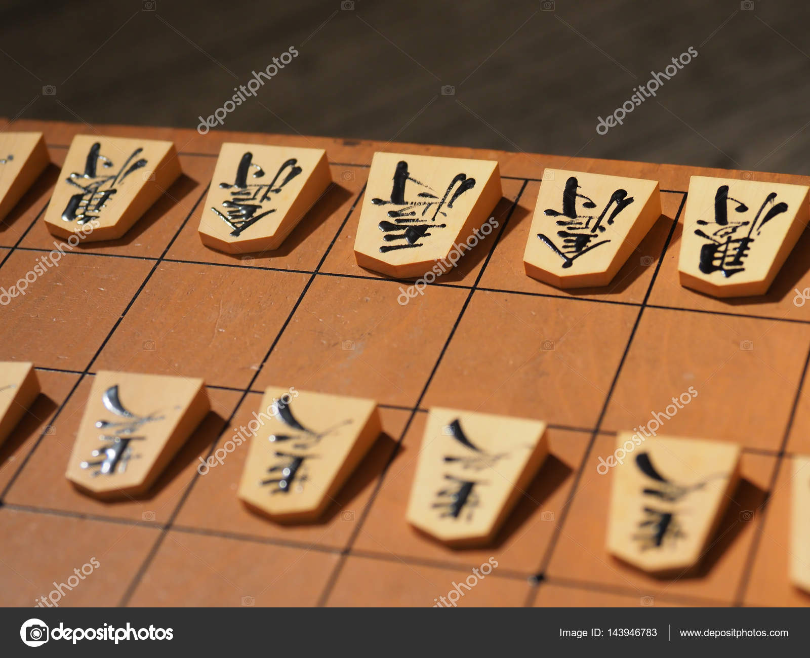 Jogo De Xadrez Japonês (Shogi) Foto de Stock - Imagem de partes