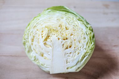 lahana mutfakta kesmek