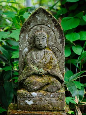 Japonya'da taş heykel