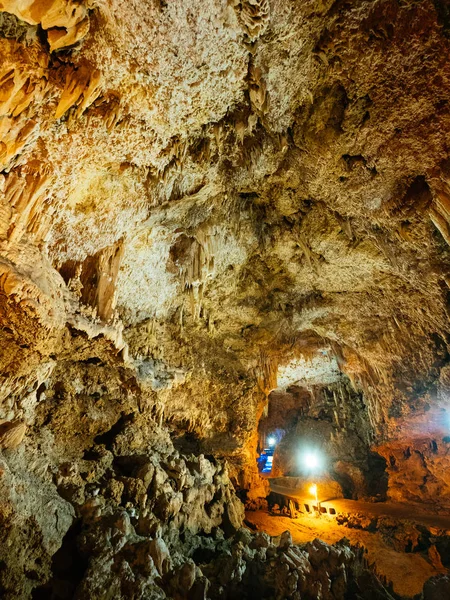 Kalksteinhöhle Okinawa — Stockfoto