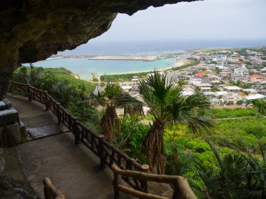 Yonaguni ada manzara