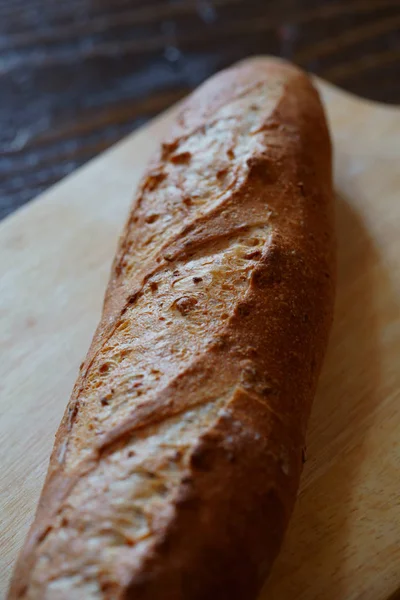 Baguete Mesa Madeira — Fotografia de Stock