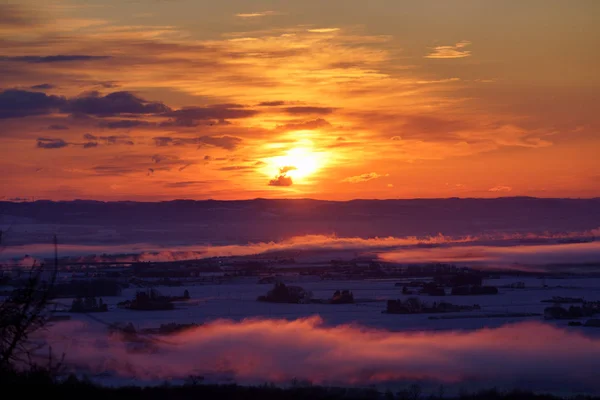 Wschód Słońca Mgła Lodowa Wczesnym Rankiem — Zdjęcie stockowe