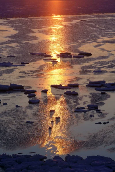 Unášený Led Východ Slunce Zimě Hokkaio — Stock fotografie