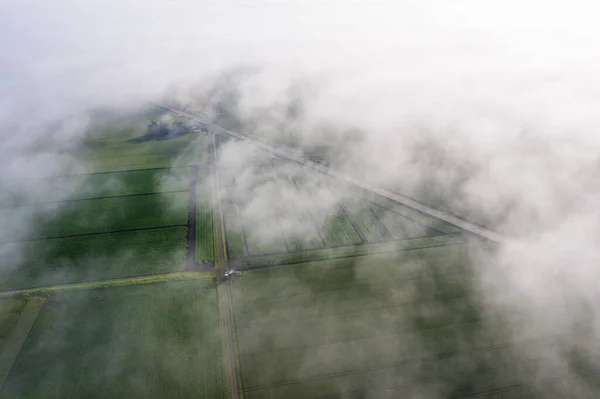 北海道十勝の霧の風景 — ストック写真