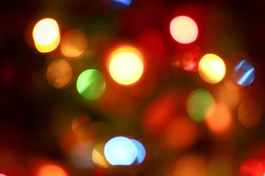 Renkli Noel ağacı bokeh arka plan ışıkları. Bileşimi 