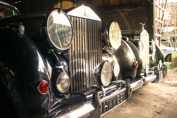 Polonya, Otrebusy, 31 Mart 2017: eski klasik eşzamanla perspektif VI